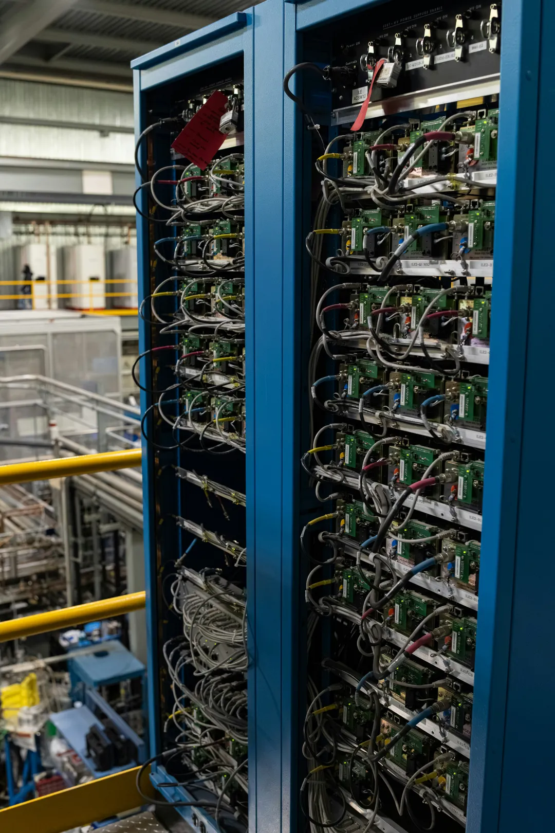 Los data centers requieren de energía constante y permanente.
