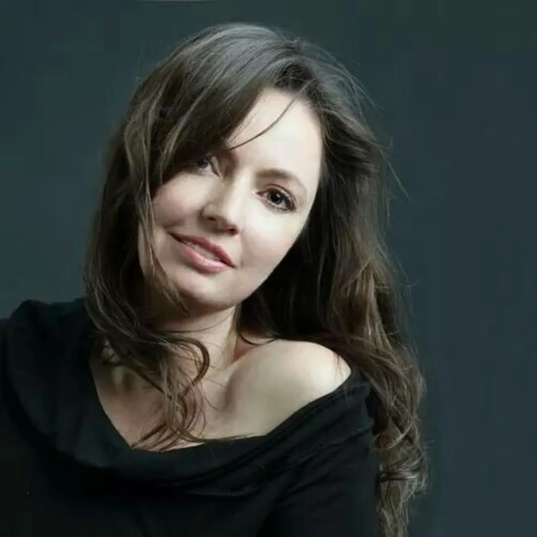 Albertina Crescitelli.