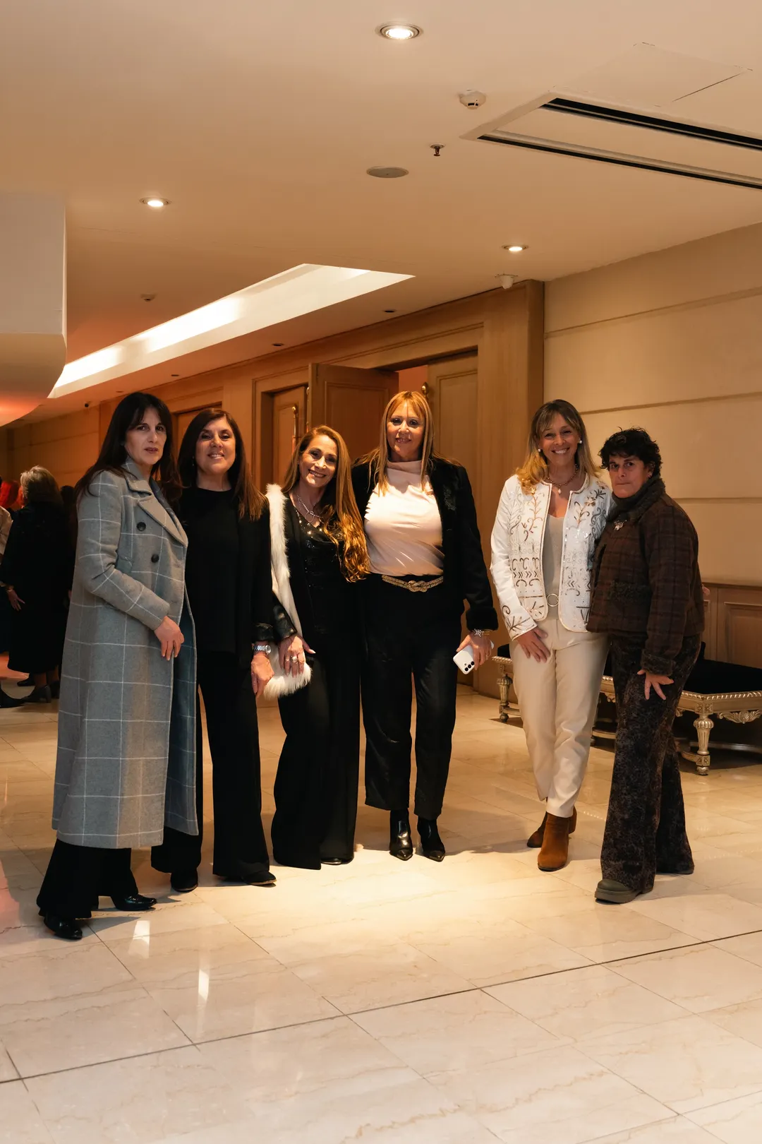 Laura Barta, Ana Gaibazzi, María Siracusa, Liliana Seggiaro, Patricia Sánchez Valkovic y Luz Castro.