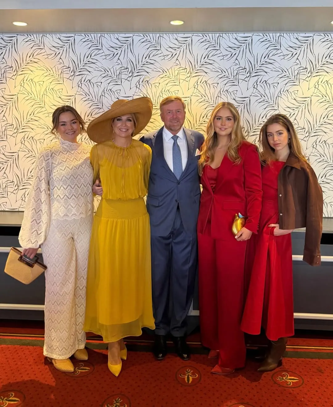 Así construyó Máxima un look diplomático perfecto.