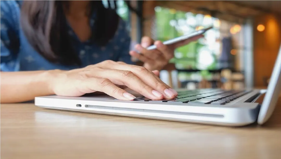 Las transferencias entre cuentas propias no están exentas de control Foto: Freepik