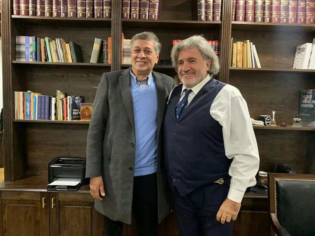 Daniel Orozco y José Luis Ramón en la sede de Protectora. 