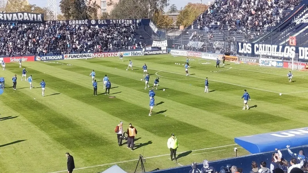 Independiente Rivadavia y Godoy Cruz tendrán que analizar la posibilidad de recibir a los visitantes en sus respectivos estadios.