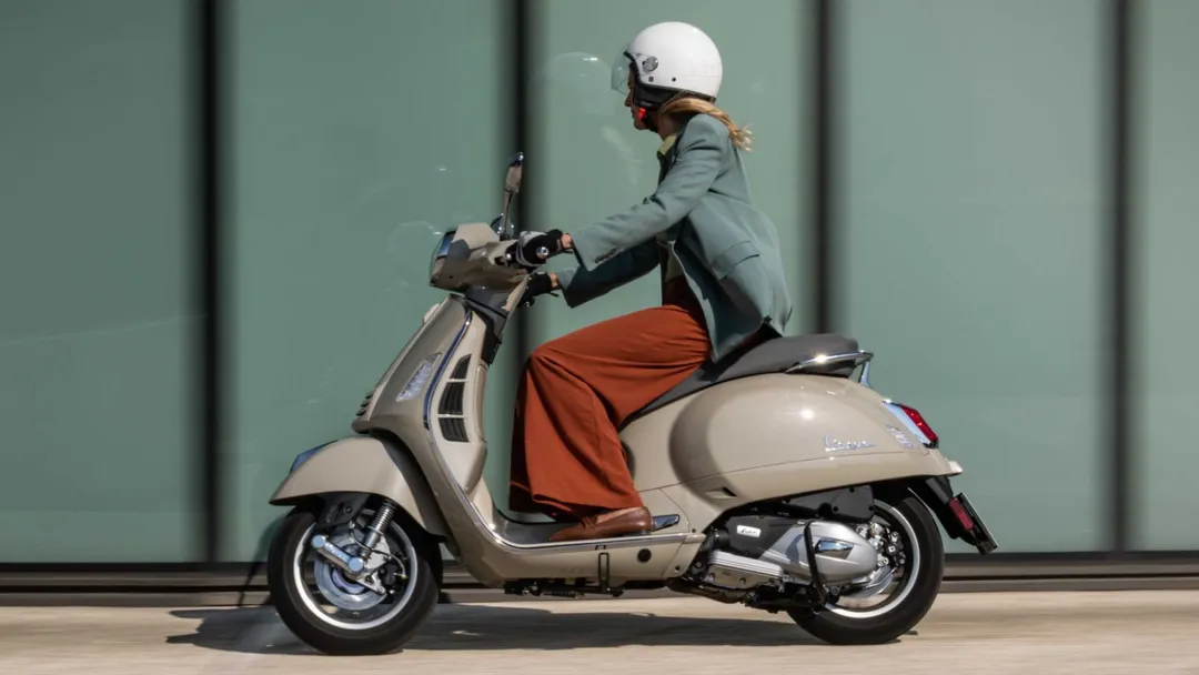 Vespa GTS 310