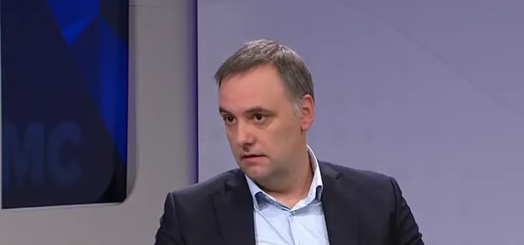 Nelson Castro apuntó contra Manuel Adorni. 
