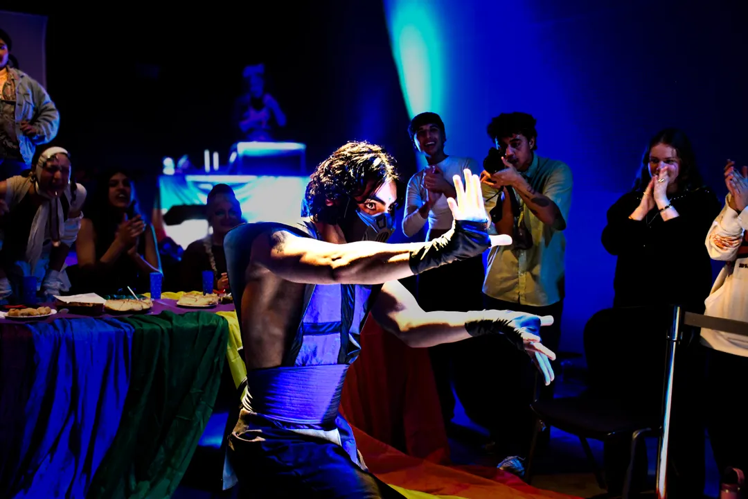 Cultura ballroom mendocina: El orgullo LGBTQI+ encendió la Nave Cultural