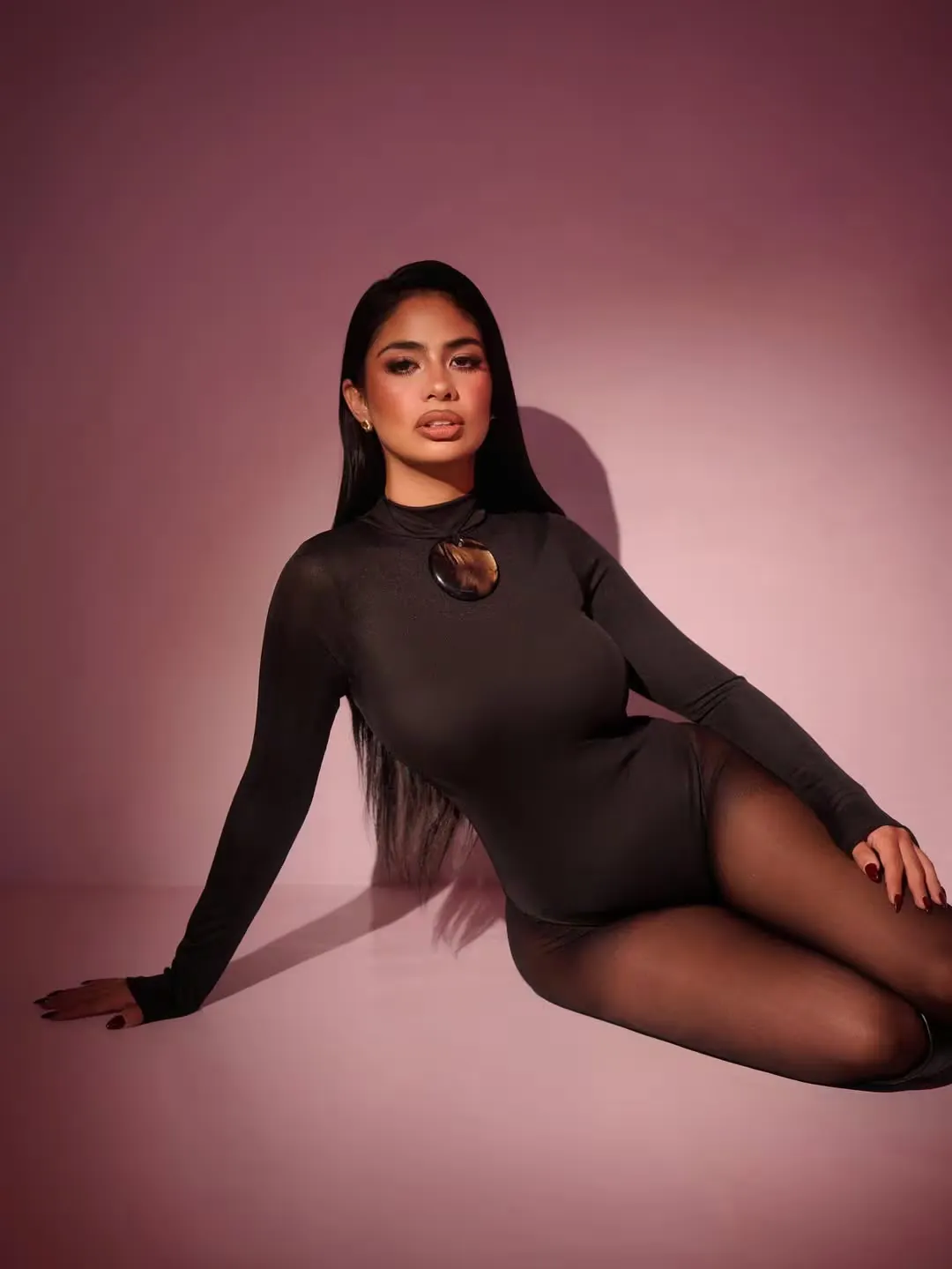 Tras la ruptura, Daniela Celis redefinió su estilo.