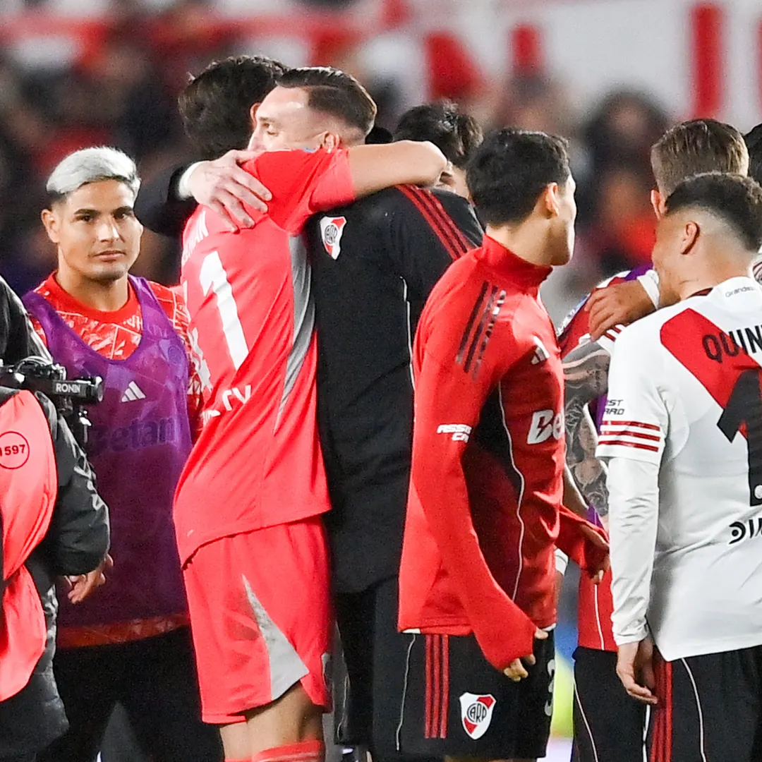 Armani le cedió la titularidad a Beltrán por lesión y ante el gran rendimiento del juvenil, no la recuperó.