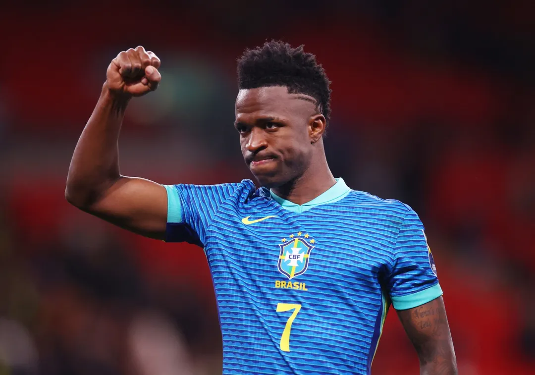 Vini no cree que Brasil sea favorito en la Copa del Mundo.