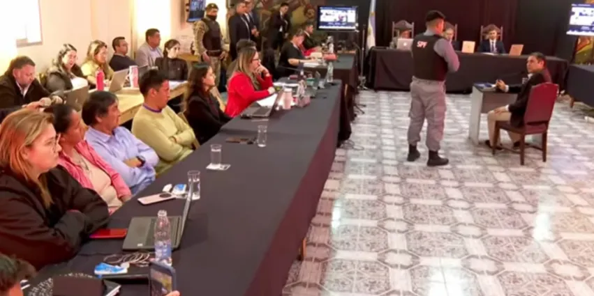 El juicio de este jueves por Loan Peña.