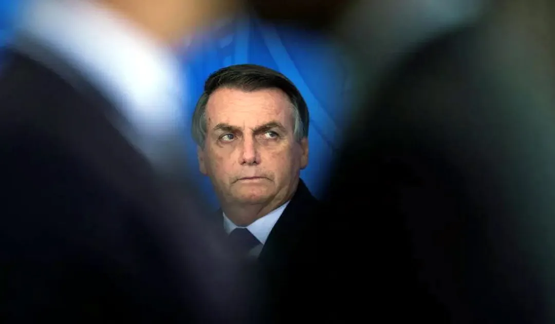 La defensa de Jair Bolsonaro busca el modo de evitar la condena del exmandatario en Brasil. Foto Efe