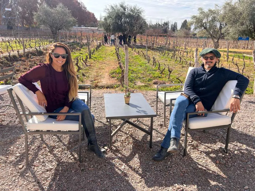 Vanesa junto a su esposo Julio.