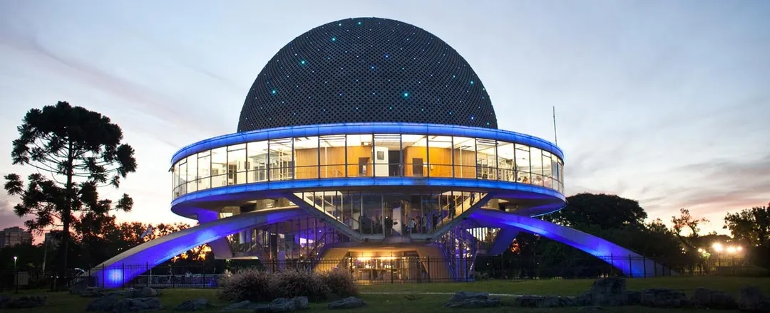 El Planetario de Buenos Aires lleva el nombre de Galileo Galilei. Fue inaugurado el 13 de junio de 1967. Foto: GCBA