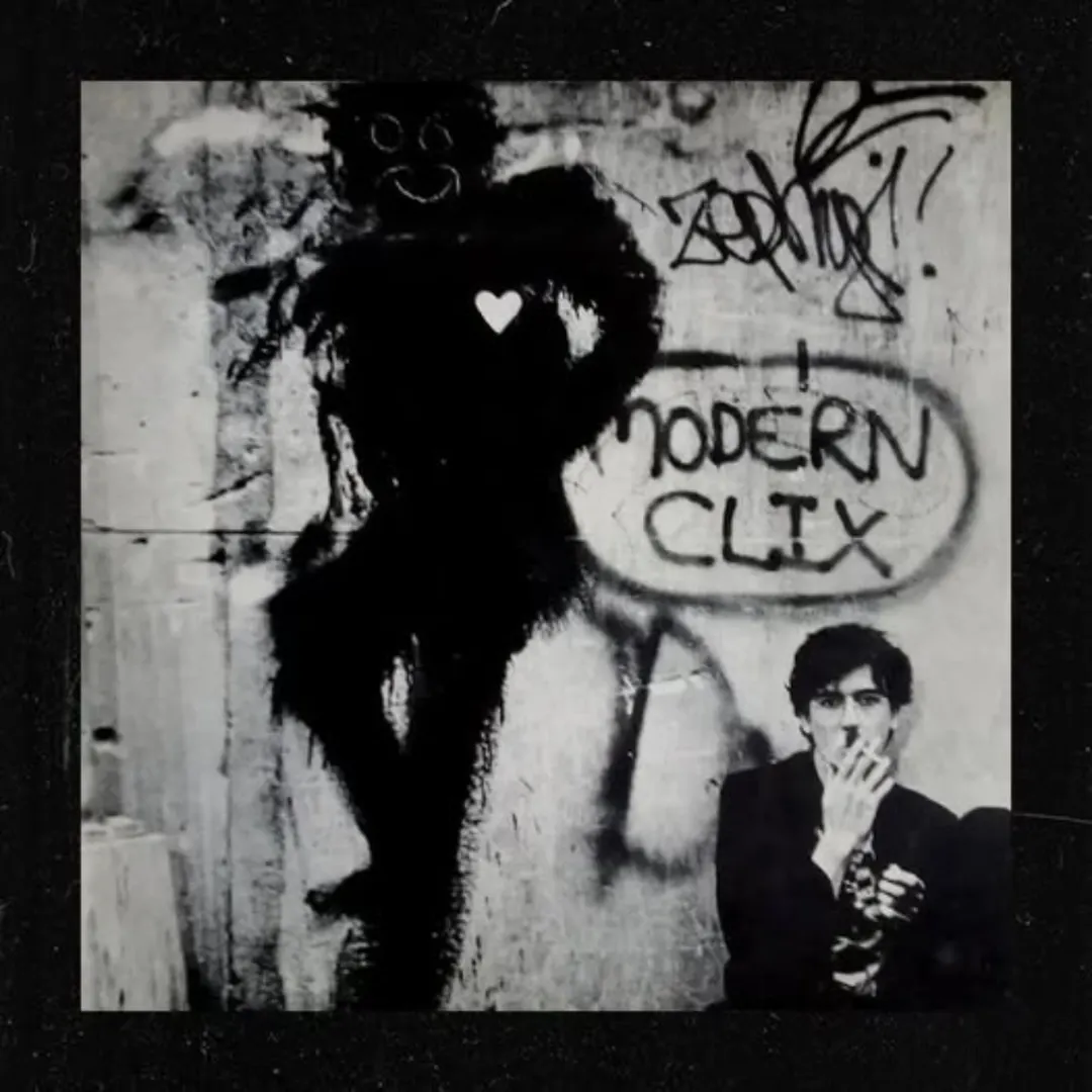 "Clics modernos", es uno de los álbumes que el cantante recomienda.