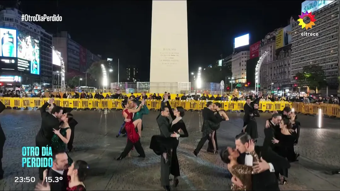 El show contó con la participación de Thiago PZK y 22 parejas de bailarines del Mundial de Tango.