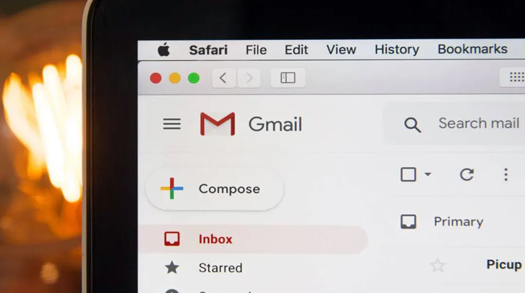 Si borrar no alcanza: los planes pagos de Google One amplían el almacenamiento y permiten sumar beneficios extra y compartir espacio con la familia.