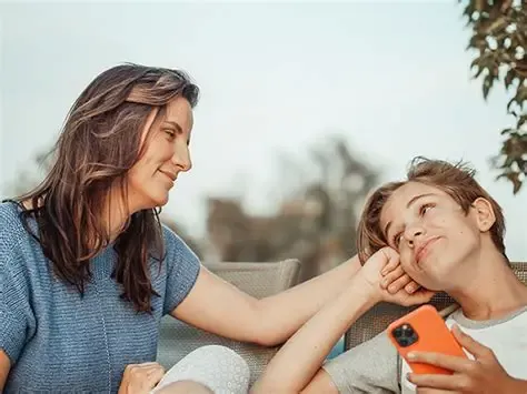 Una crítica pequeña les duele como un rechazo masivo, una alegría pequeña es la gloria absoluta.