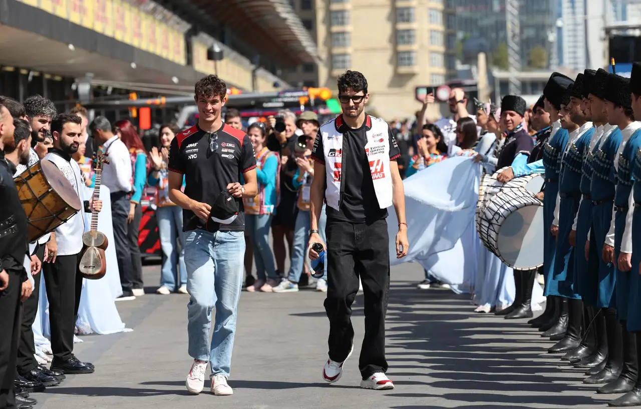 Esteban Ocon se irá de Haas a fin de temporada.