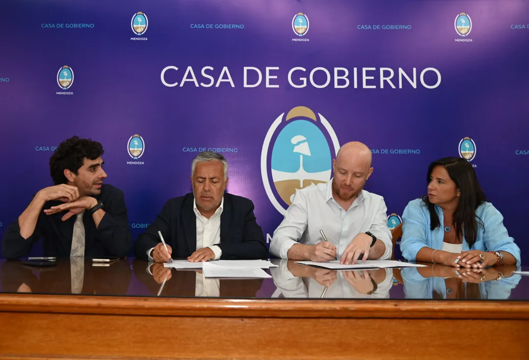 Esteban Allasino, uno de los intendentes que encabeza la campaña para las elecciones municipales. 