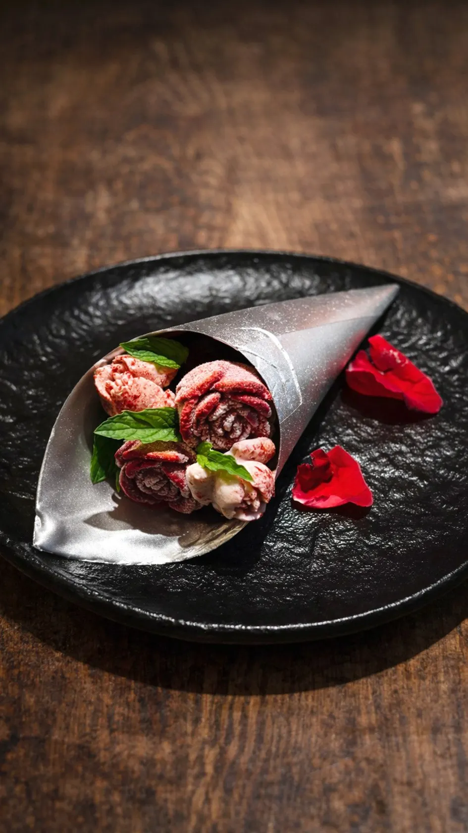 El postre de Abrasado: un ramo de rosas de chocolate. ¡Impactante!