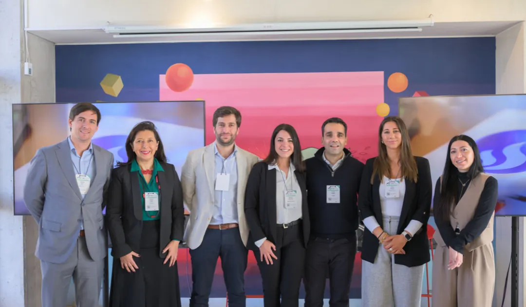 Los líderes empresariales, funcionarios públicos y especialistas en ESG, finanzas sostenibles y tecnología.