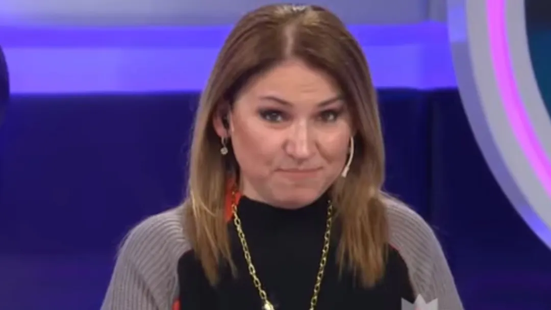 Ángel de Brito reveló que Fernanda Iglesias iba borracha a trabajar. 