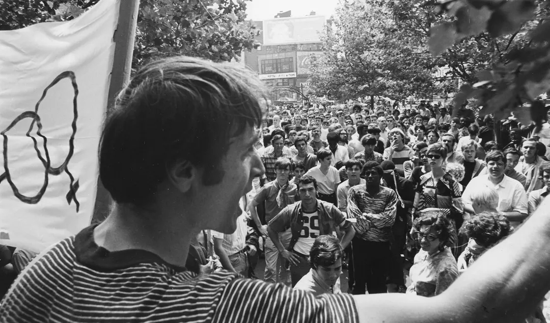 Un 28 de junio de 1969, los clientes de un bar clandestino de Nueva York se enfrentaron a la policía y dieron inicio a una lucha que continúa hasta hoy.