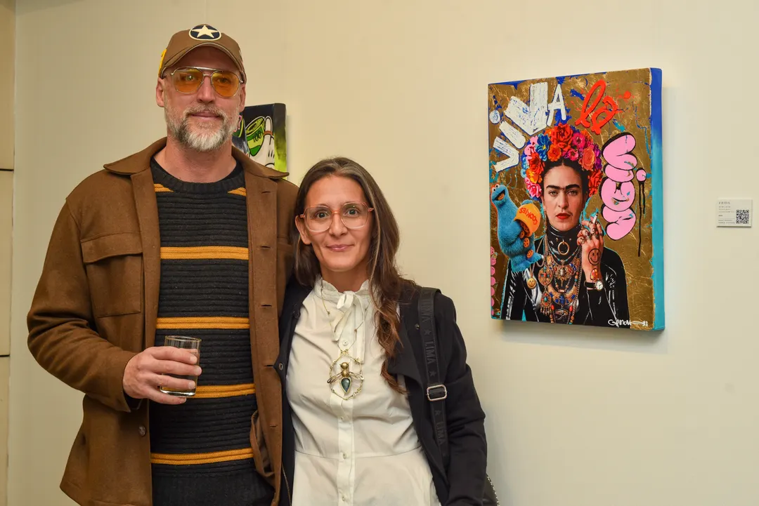 Los artistas Guillermo Rigattieri y Julieta Ravida.