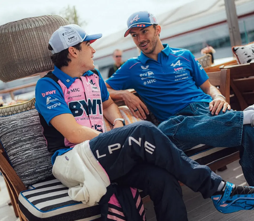 Franco Colapinto y Pierre Gasly, pilotos de Alpine.