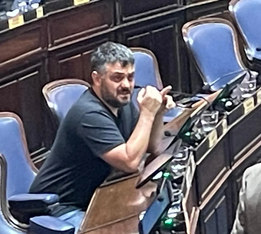 Facundo Tignanelli, presidente del bloque de diputados peronistas y la espada de Máximo Kirchner en la Legislatura bonaerense
