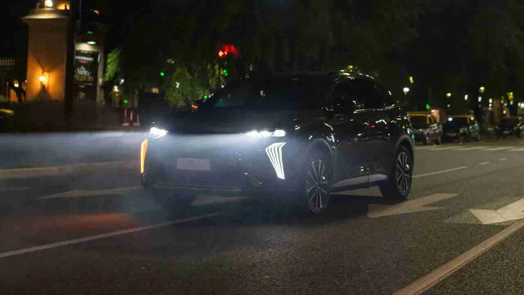 DS 7 E-TENSE 