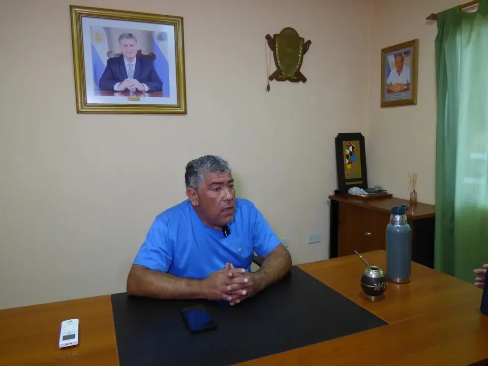 Marcelo Ángel Gutiérrez, de 43 años, viajaba junto a su pareja y sus dos hijas.