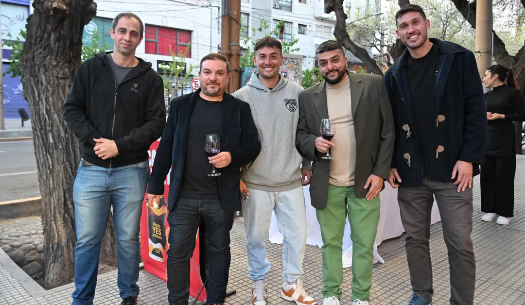 Mauro Busajm, el empresario Luciano Pugni, Damián Pugni, Juan Manuel Contreras y Fernado Vega.