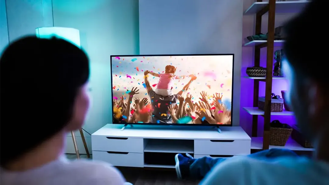 Lejos de ser decorativos, los botones de colores siguen ofreciendo accesos rápidos en muchos televisores.