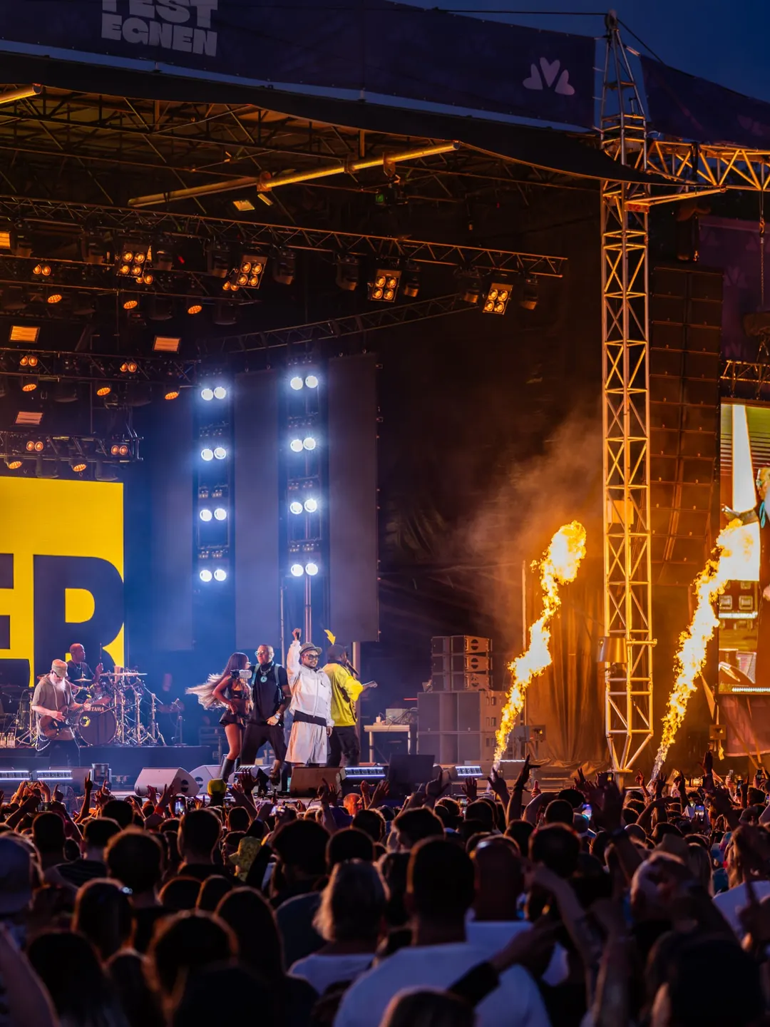 La banda liderada por will.i.am confirmó su regreso a los escenarios porteños tras más de una década.