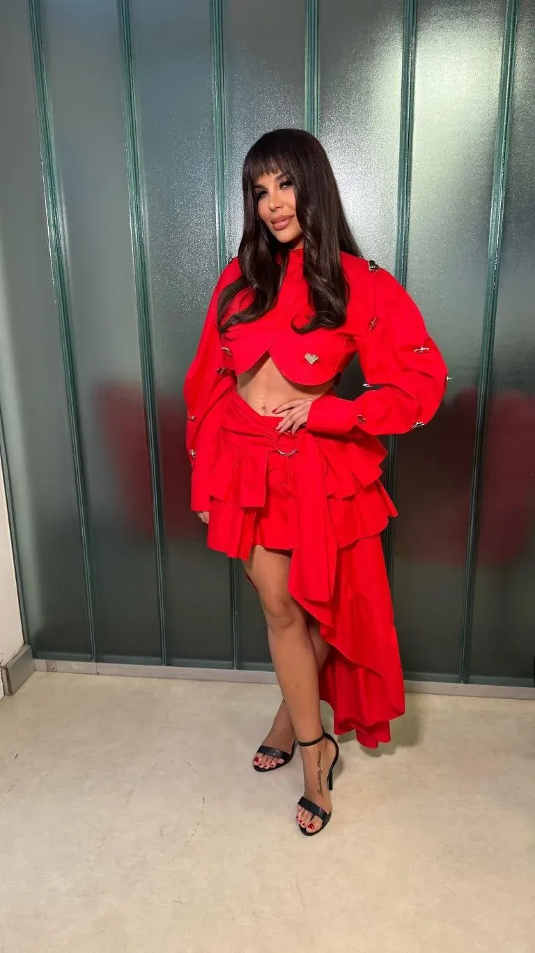 Así fue la transformación de Charlotte Caniggia.