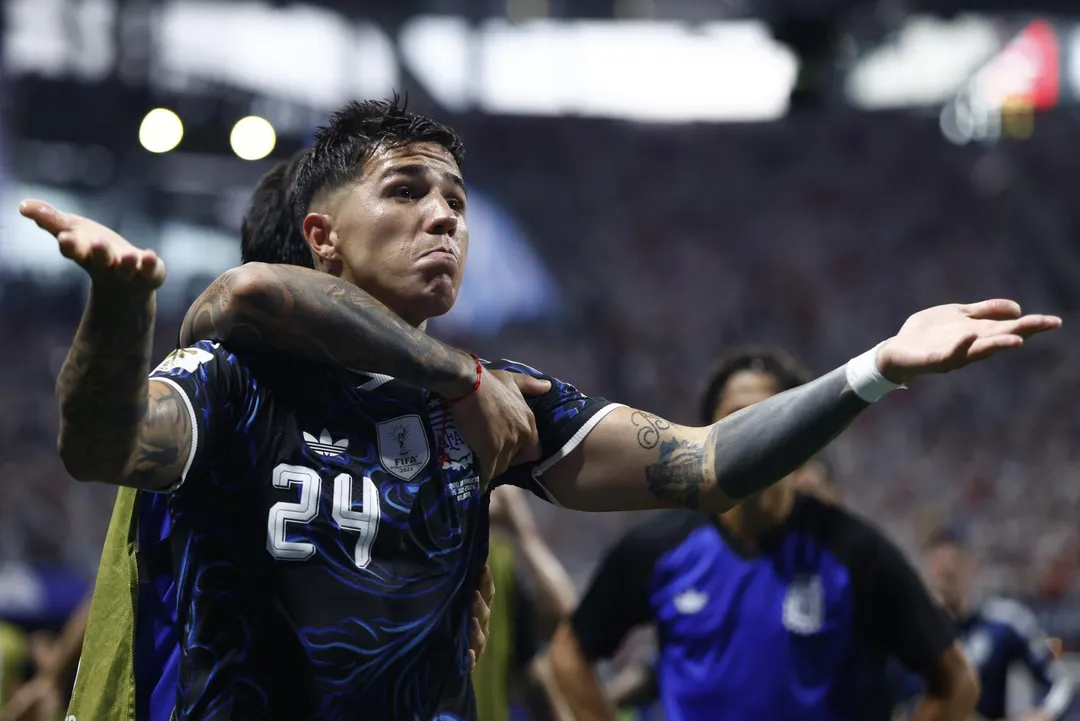 Enzo Fernández festejo su gol ante Inglaterra en la semi del Mundial 2026.