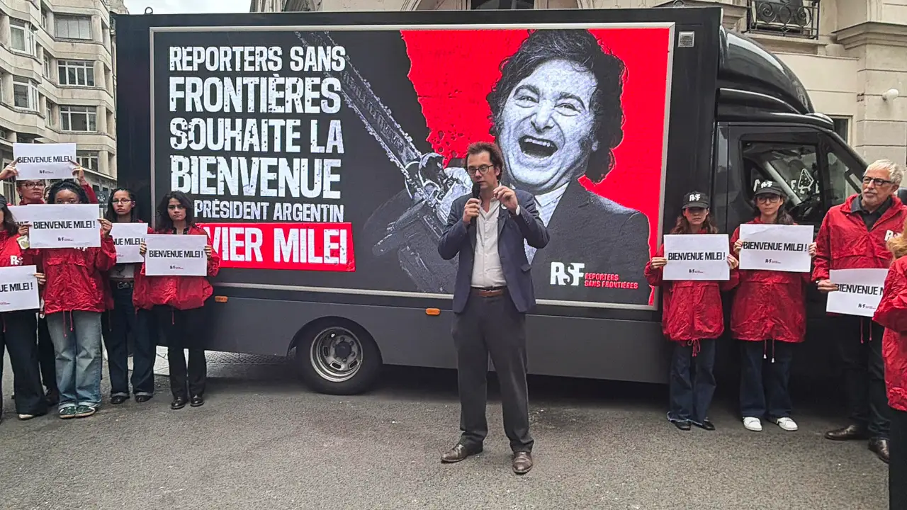 Reporteros Sin Fronteras y su escrache a Javier Milei.