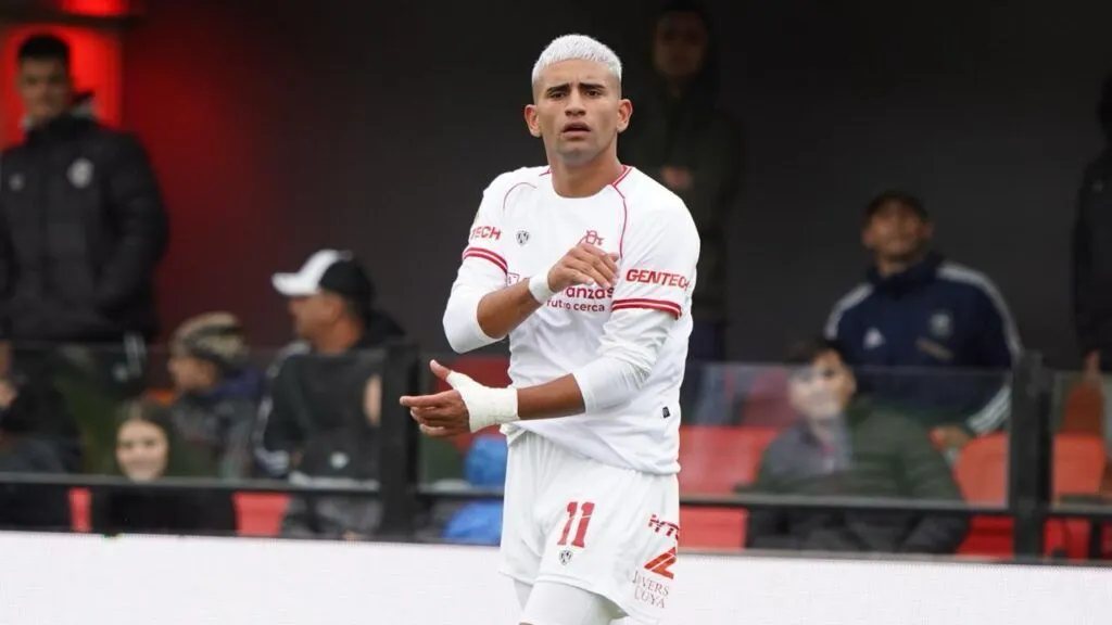 Javier Ruiz, de gran préstamo en Barracas, está a un paso de ser vendido por Independiente tras su decisión de no seguir. 