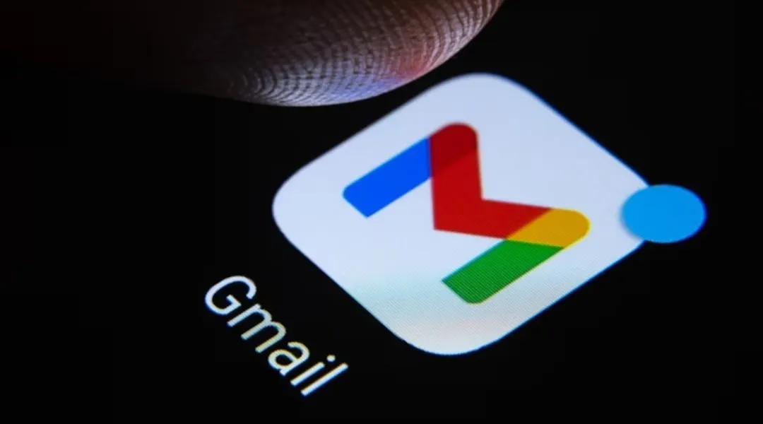 Otro punto fuerte de Gmail es la integración con el resto de herramientas de Google.
