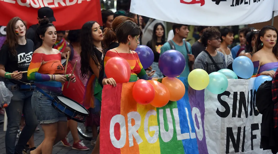 En más de 60 países las relaciones entre personas del mismo sexo aún son penalizadas.