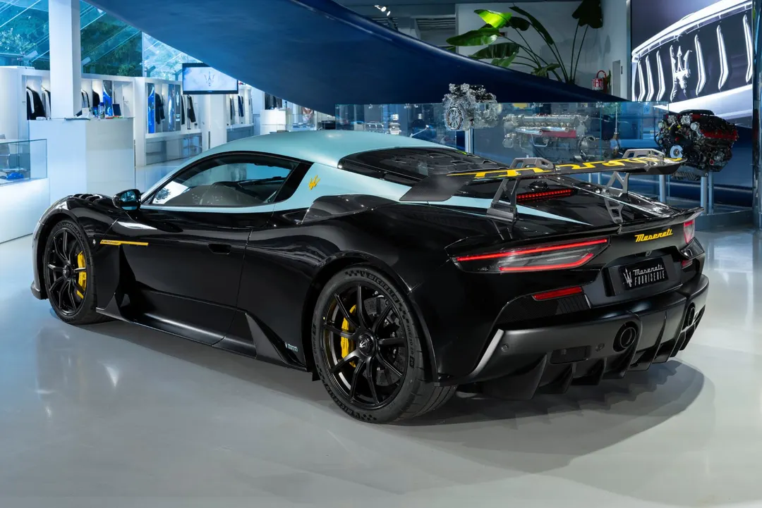 Maserati presenta el GT2 Stradale Tribute to MC12