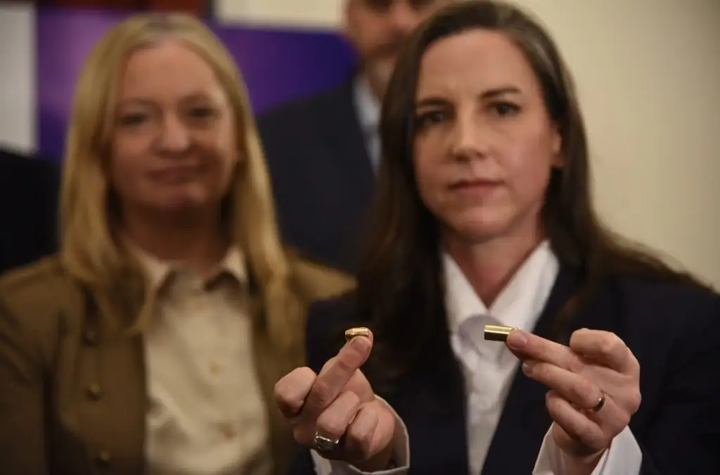 La vicegobernadora Hebe Casado y la ministra de Seguridad, Mercedes Rus.