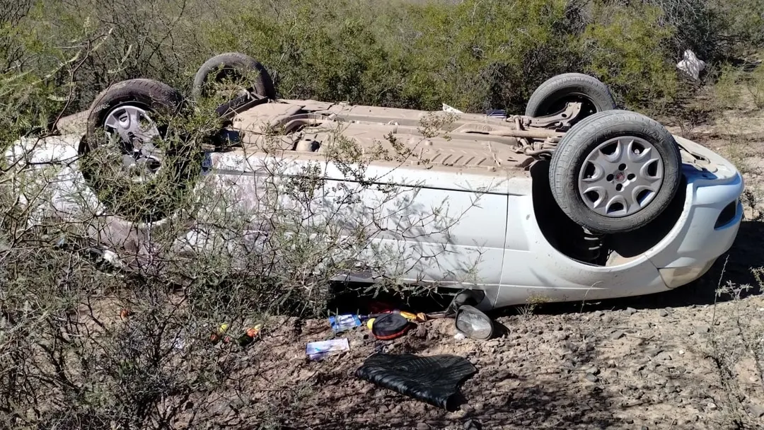El vuelco de un auto, tras un accidente. Imagen representativa de archivo MDZ.