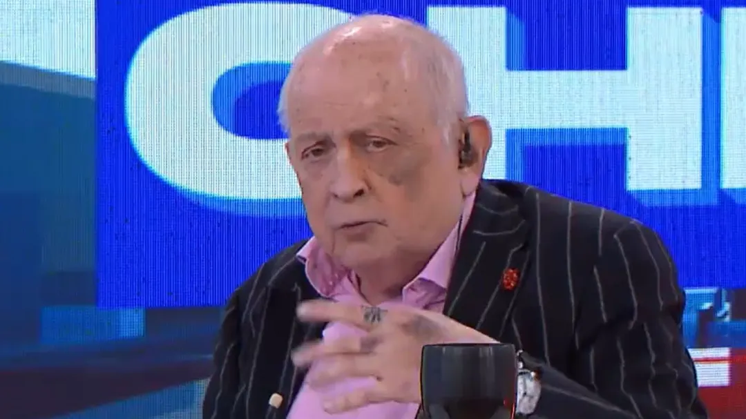 Chiche sigue hospitalizado. 