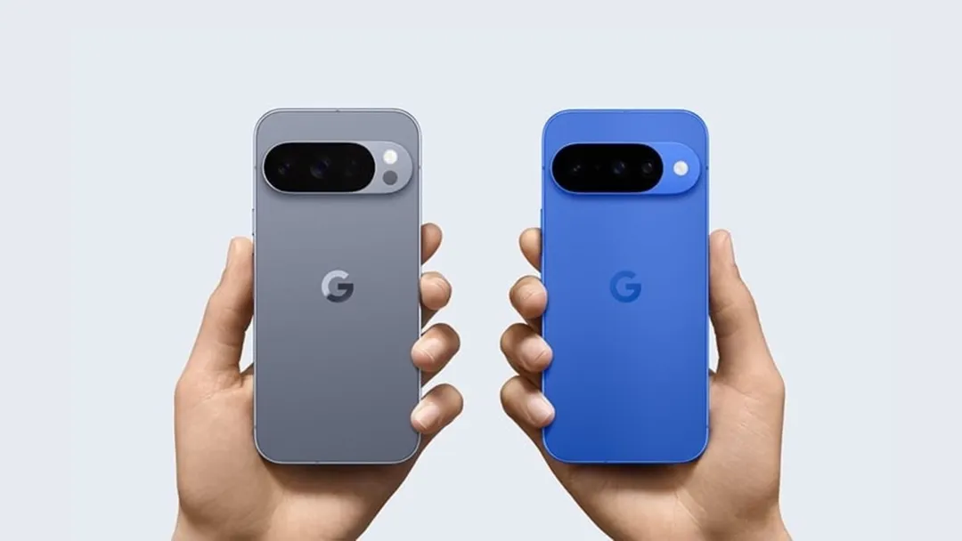 En mano, el Samsung Galaxy S25 gana por compacto; el Google Pixel 10 responde con más batería.