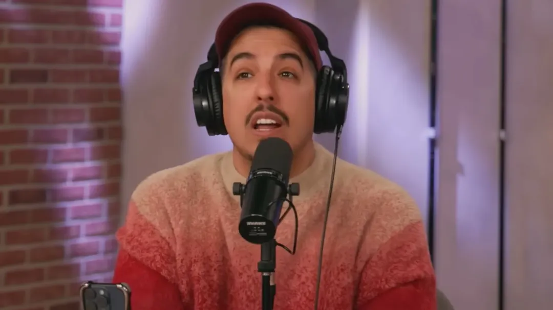 La modelo le dijo a Nacho Elizalde que su novia le vino "a mejorar la raza".