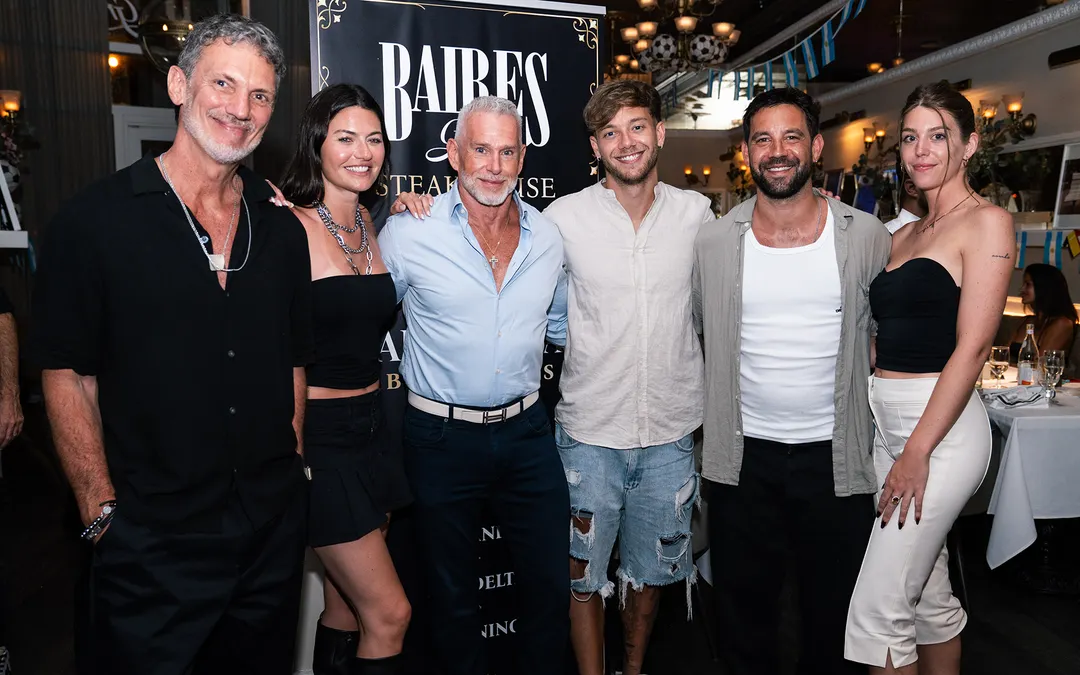 Leo Mateu, Sofía Jimenez, Martín Koening, Nacho Castañares, Cachete Sierra y Sofía Koening.