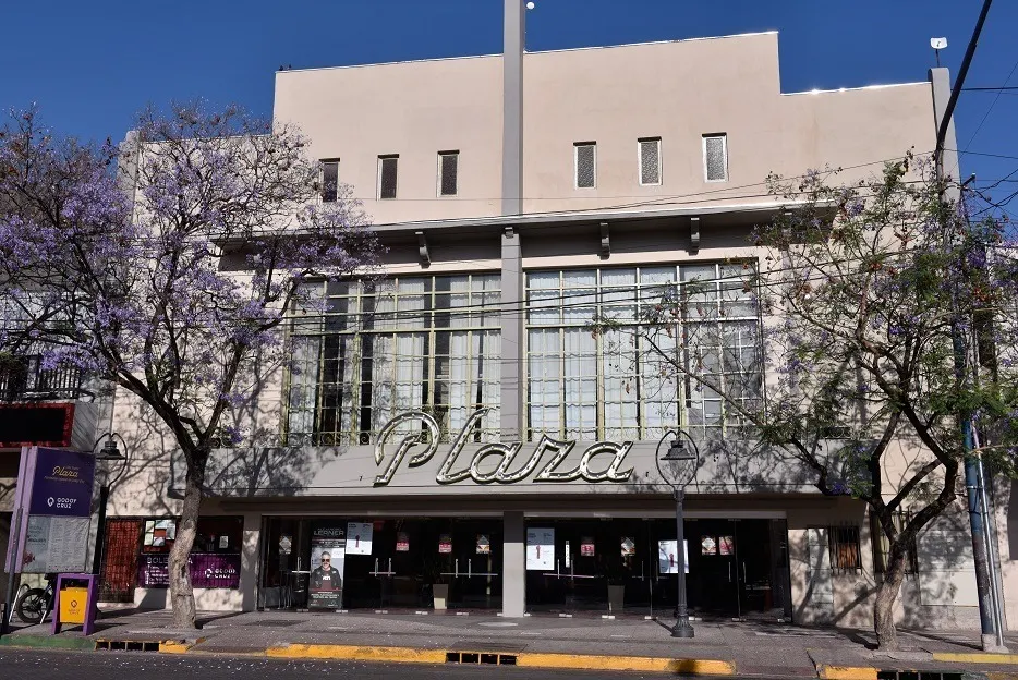 Cine Teatro Plaza, en calle Colón 27 de Godoy Cruz.