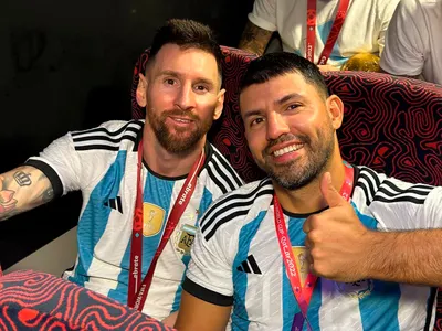 El Kun Agüero le dejó un emotivo mensaje a Messi y reveló un divertida anécdota del Mundial de Qatar